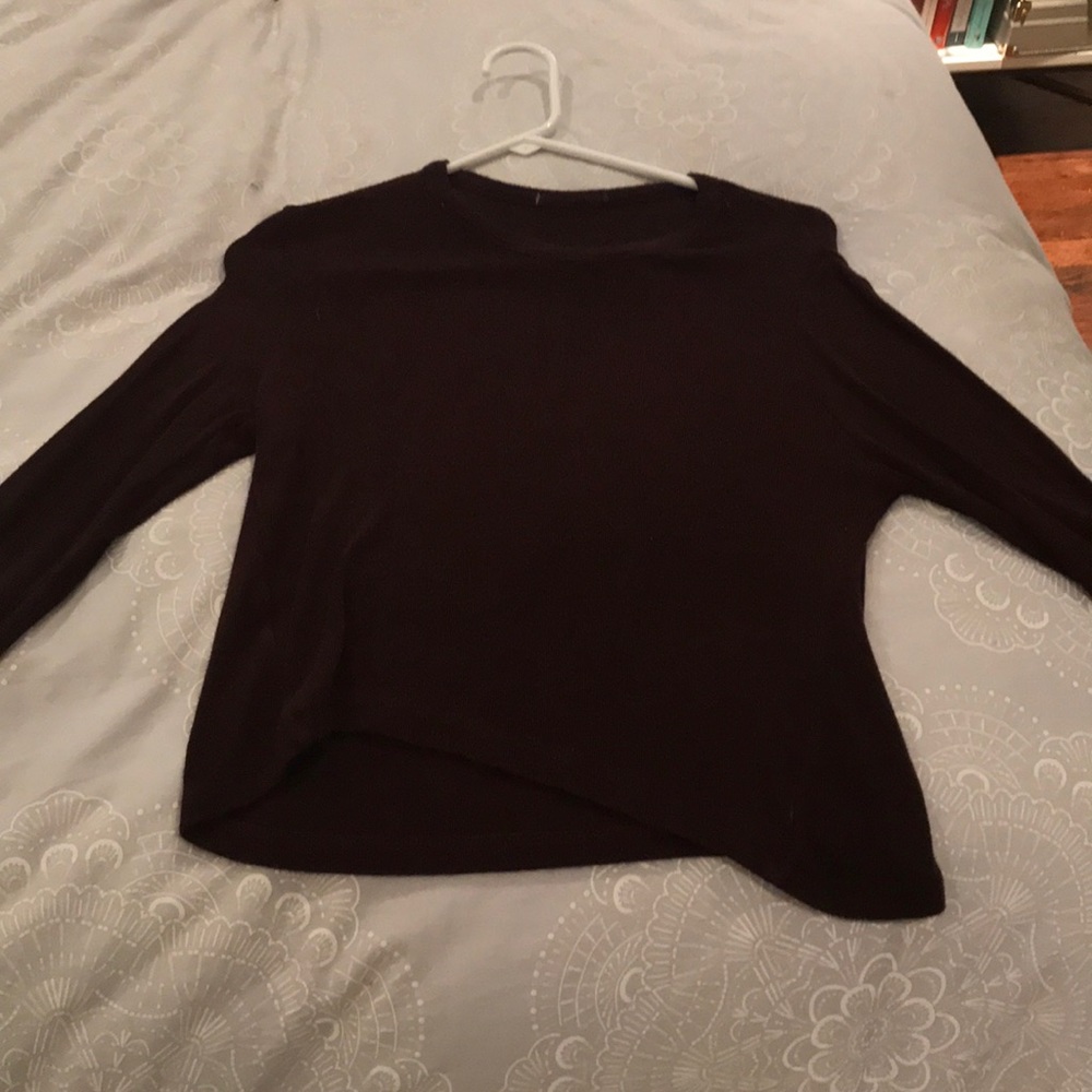 Brandy Melville sweater